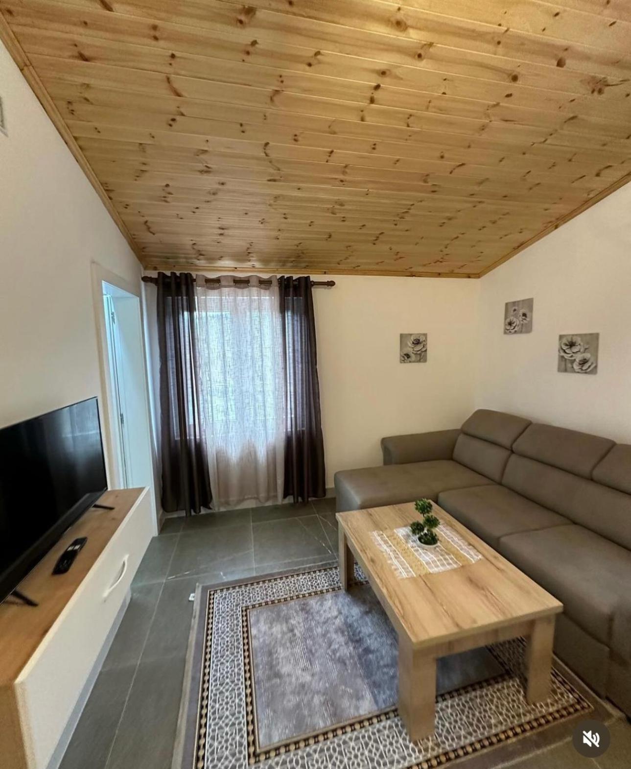 Qyteza Guest House & Camping Shkodër Eksteriør bilde