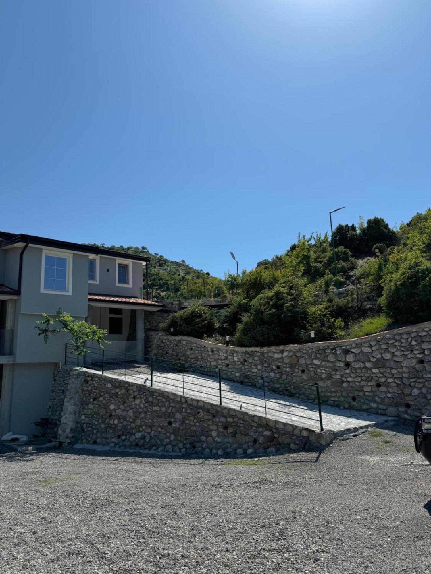 Qyteza Guest House & Camping Shkodër Eksteriør bilde