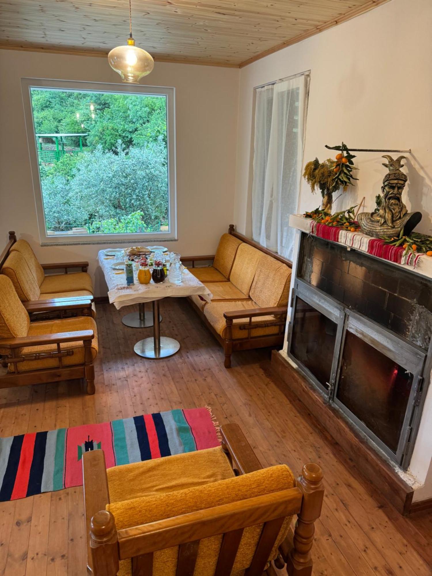 Qyteza Guest House & Camping Shkodër Eksteriør bilde